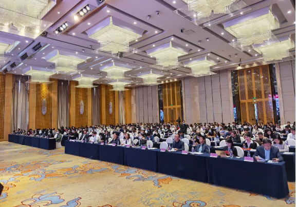 “踔厲奮發(fā) 乘勢(shì)篤行”——2023博濟(jì)醫(yī)藥年會(huì)今日在穗隆重召開(kāi)